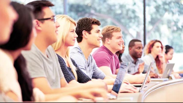 Uluslararası Öğrenciler Başvuru 2023